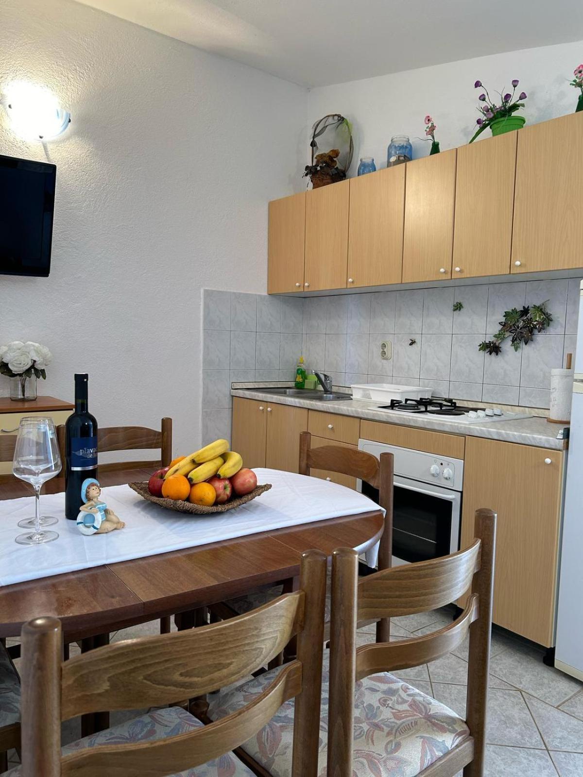 Apartment Aralo - Veraja Drače Eksteriør bilde