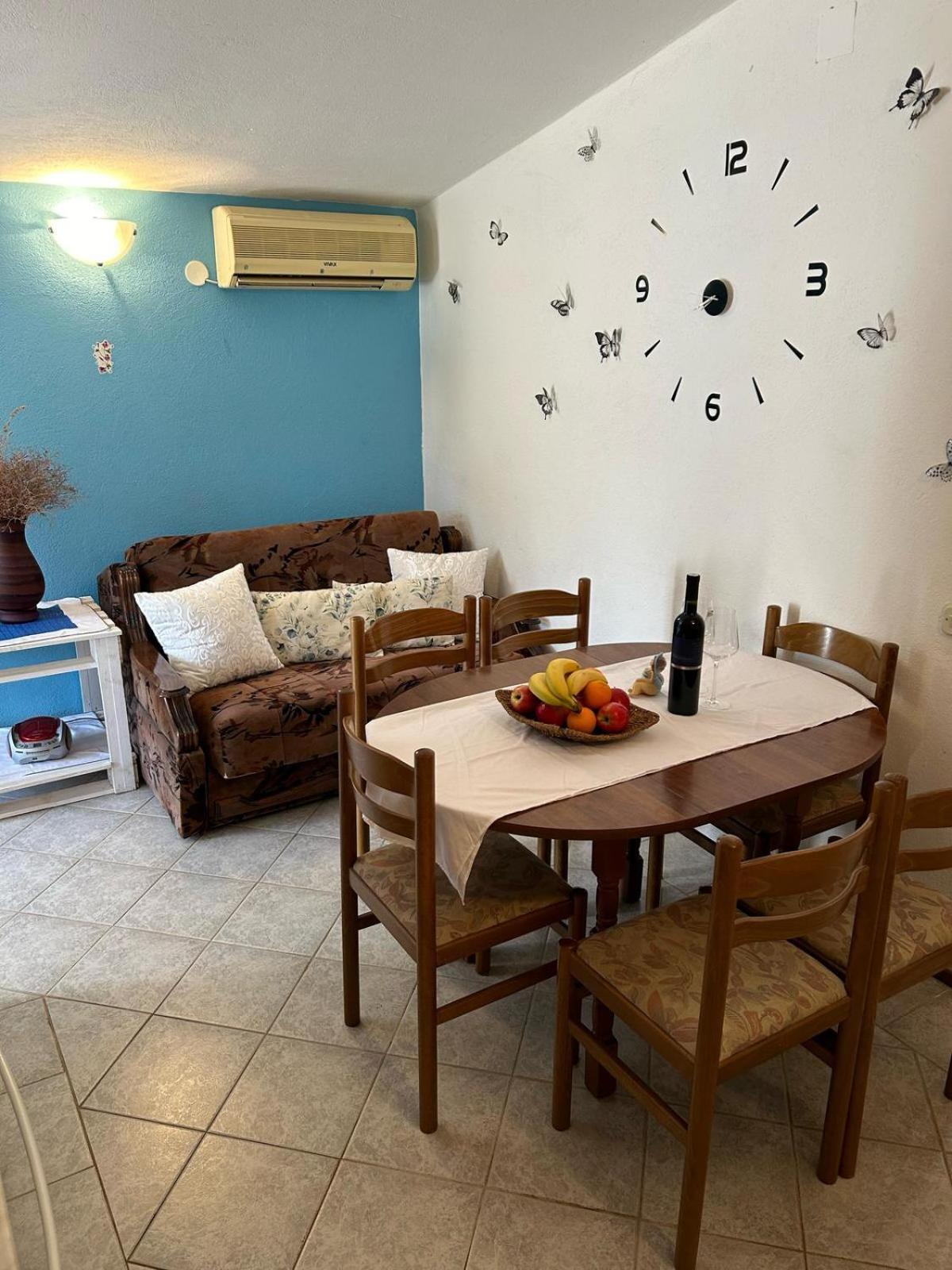 Apartment Aralo - Veraja Drače Eksteriør bilde